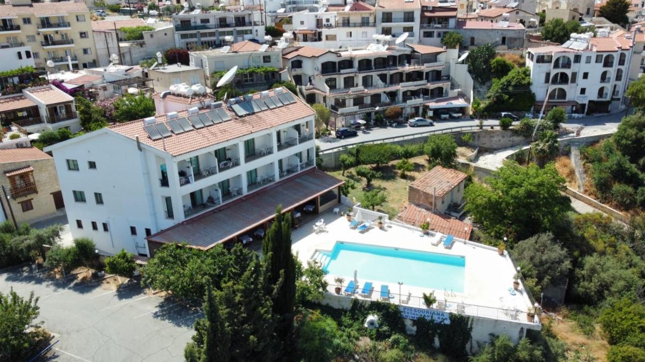 Pissouriana Hotel Apartments Экстерьер фото