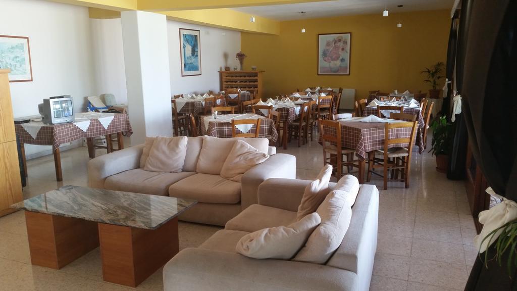 Pissouriana Hotel Apartments Экстерьер фото